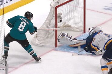 Joe Pavelski swats in the rebound for a power-play goal