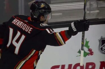 Henrique scores first as a Duck for real this time