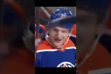 OILERS' ZACH HYMAN HAT TRICK VS CAROLINA HURRICANES #shortvideo