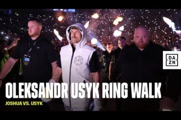 Oleksandr Usyk's Incredible Ring Walk