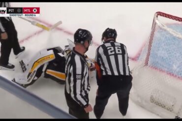 Christian Dvorak kicks Alex Nedeljkovic in the head during Round 6 of the Shootout