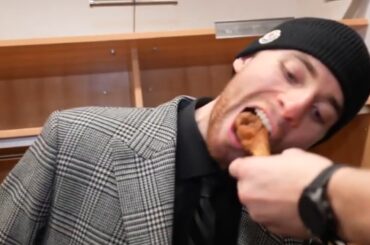 Jeremy Swayman DEVOURS Chicken Wing After Bruins Win vs Sabres | Postgame Interview 12/27/23