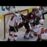 Calgary Flames vs. Arizona Coyotes 12-19-16 Christian Dvorak GOAL