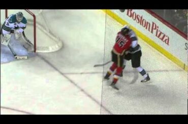 Tim Jackman hammers Justin Braun HD