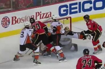 Gotta See It: Gaudreau turns Lindholm inside out, Monahan scores