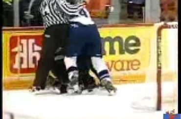 hockey fight Martin Fréchette vs Sébastien Aspirot