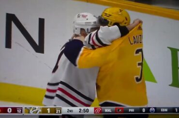 NHL hockey fight - Jeremy Lauzon(Predators) vs. Nick Foligno(Black Hawks)