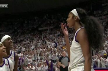 😂 Angel Reese Licks Fingers After Her Bucket + The Foul In Undefeated #3 LSU Tigers Win vs Tennessee