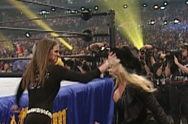 Stephanie McMahon slaps Trish Stratus: WrestleMania X-Seven