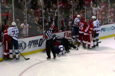 Gotta See It: Paquette trips Mrazek, causes mayhem