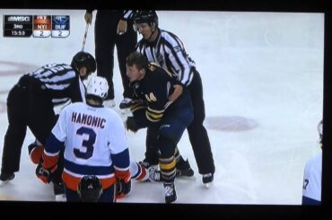 Nicolas Deslauriers (Buffalo Sabres) vs Scott Mayfield (NY Islander)