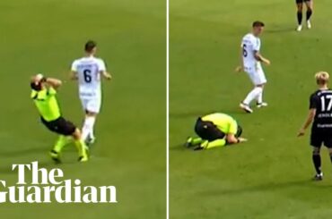 Instant regret: referee drops to his knees after failing to play advantage