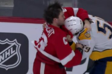 Roman Josi Drops The Gloves With Alex Debrincat