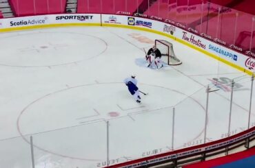 Cole Caufield shows off absurd hands in practice shootout