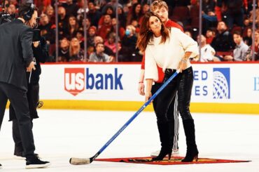 Cindy Crawford SNIPES in Chicago! 🤩🎯