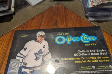 Huge Pull!! Opening a 2021-22 Upper Deck O-Pee-Chee Hockey Card Hobby Box