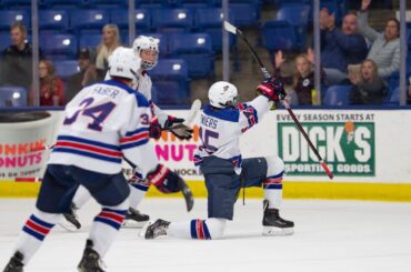 HIGHLIGHTS: U17s fall to Dubuque in back-and-forth battle