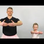 Simple Steps: Delia's Pirouette | Chicago Blackhawks