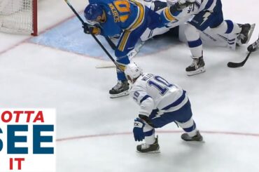 GOTTA SEE IT: Brayden Schenn Scores Crazy One Legged Backhand Goal