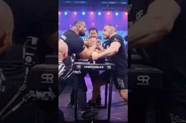 Levan Saginashvili vs Ermes Gasparini Second Armwrestling Pin! 😱💪🏻🤕 #shorts #sports