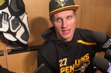 Nick Bjugstad: It's Good to Be Back at Center | Pens Locker Room