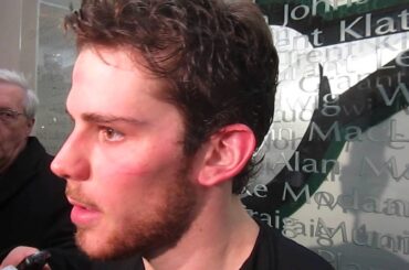 Tyler Seguin: 'You Going To Answer That?'