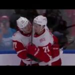 Evgeni Svechnikov strikes on the rush vs Sabres (2018)