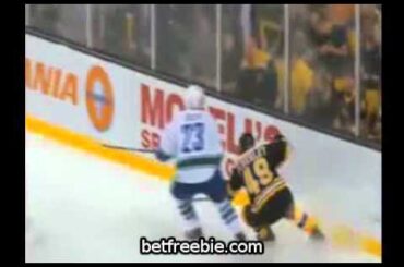 MUST SEE NHL 6/14/2011 Alexander Edler HITS Rich Peverley  2 MINUTES FOR BOARDING