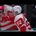 Vladislav Namestnikov scores his first goal as a Red Wing vs Stars (26 jan 2021)