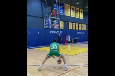 Klay Thompson dressed as Larry Bird for Halloween 😂 | #shorts