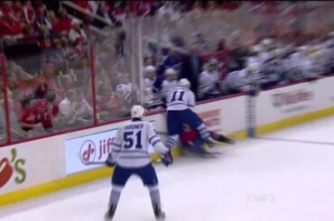 Jay McClement's Hit on Nicklas Backstrom - Leafs vs Caps - Apr 16th 2013 (HD)