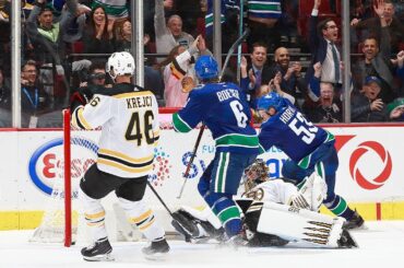 Bo Horvat flips home cheeky backhand for OT winner