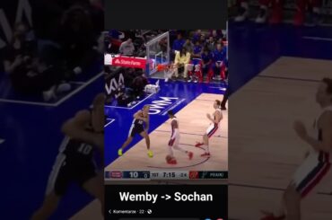 Wemby crazy pass to Sochan 😲