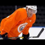 Caleb Jones returns to the Edmonton Oilers following positive COVID-19 test