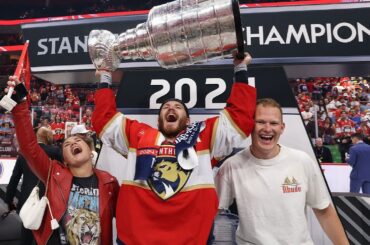Tkachuk family celebrates a Stanley Cup, finally ❤️
