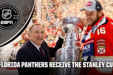 Florida Panthers captain Aleksander Barkov hoists the Stanley Cup 🏆 [TROPHY CEREMONY] | NHL on ESPN