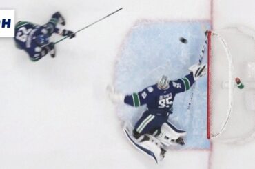 Vancouver Canucks’ Nicest Goalie Saves of 2024