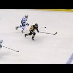 Rust springs himself for breakaway to score short-handed against Lightning