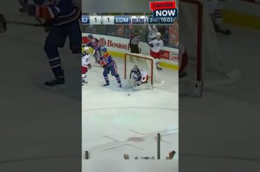 McDavid's goal. #shorts #hockey #worldhockey #hockeynaldoo #icehockeypuck