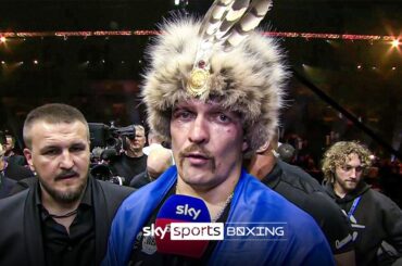 EMOTIONAL Oleksandr Usyk REACTS to beating Tyson Fury for undisputed 🇺🇦