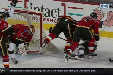 Tanner Pearson Scores on Brian Elliott | Kings Lead Flames 1-0