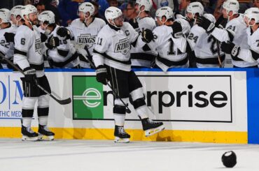 Kopitar's NATURAL HAT TRICK! 🇸🇮🎩🇸🇮🎩🇸🇮🎩