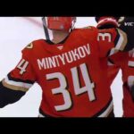 Pavel Mintyukov scores goal against Connor Ingram / 16.10.2024