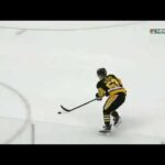 MUST SEE: Penguins goalie Casey DeSmith sets up Teddy Blueger for a 5-3 short-handed breakaway goal